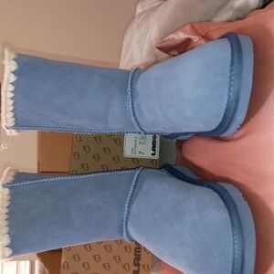 WOMEN'S LAMO BOOTS